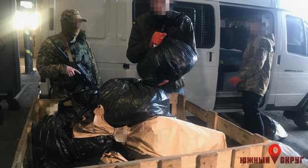 В Одессе сожгли 4 тонны наркотиков (фото)