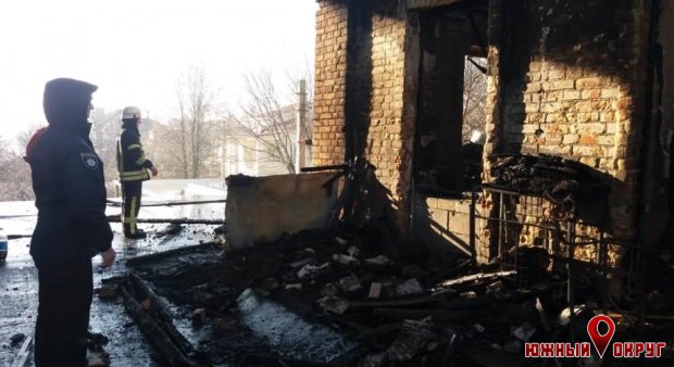 В Одессе при пожаре погиб мужчина (фото)