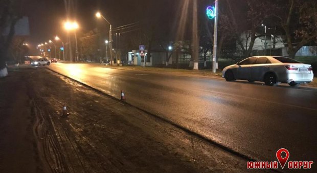 На трассе Одесса – Южный под колесами авто погиб пешеход (фото)