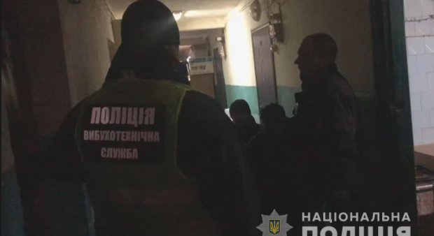 В Одессе задержали мужчину, устроившего взрыв в общежитии (видео)
