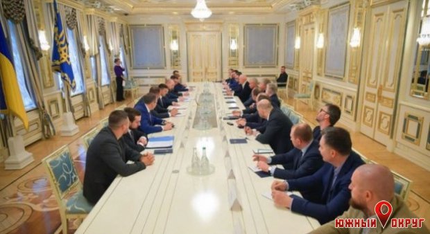Время объединить усилия: Зеленский встретился с крупным украинским бизнесом (фото)