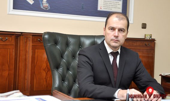 Директор ГП "МТП "Южный" получил за март полмиллиона гривен зарплаты