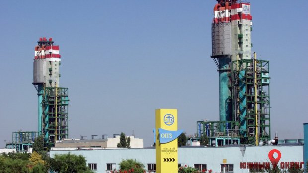 Одесский припортовый завод готовится к ремонту агрегата по производству карбамида (фото)