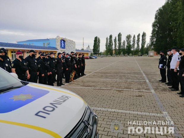 Под охраной 24/7: в Коблево патрулируют полицейские (фото)