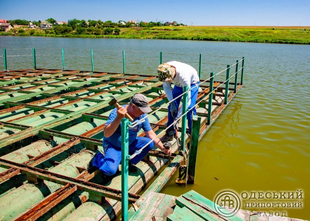 На водно-гребной базе ФСК “Химик‟ начата реконструкция понтонов