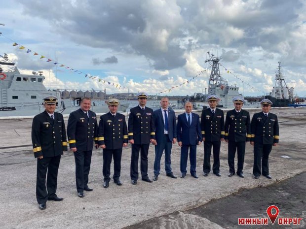 В Южном открыли пункт базирования кораблей Военно-морских сил Украины (фото)