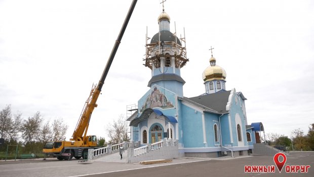 В Южном ведется реконструкция Свято-Введенского храма (фото)
