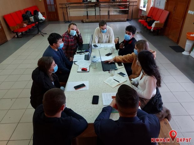Молодежный совет Южненской ОТГ провел первое выездное заседание в Новых Белярах (фото)
