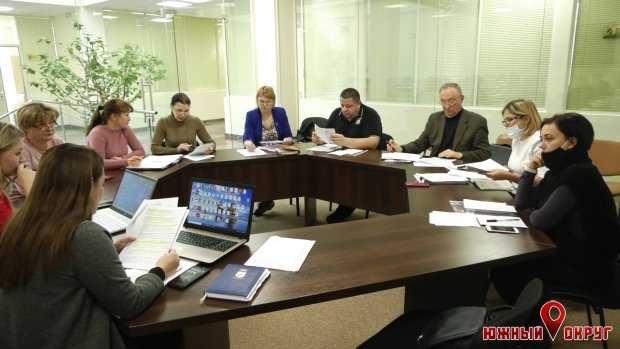 Южненские депутаты провели заседание социальной комиссии (фото)