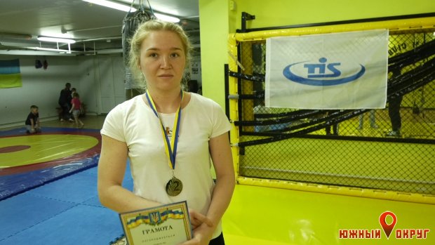 Лия Парфение, призерка чемпионата Украины по кикбоксингу ВАКО.