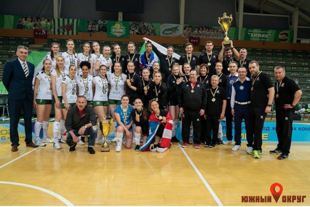 Волейболистки “Химика‟ — серебряные призеры чемпионата Украины (фото)