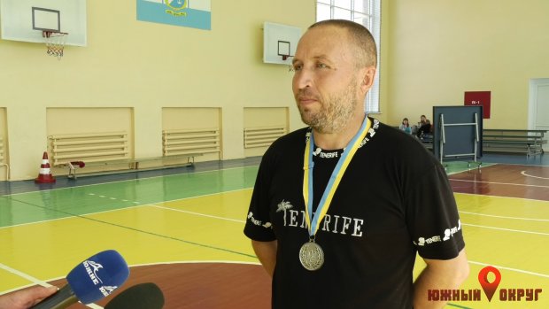 Дмитрий Федоренко, серебряный призер Первого открытого чемпионата города Южный по настольному теннису.