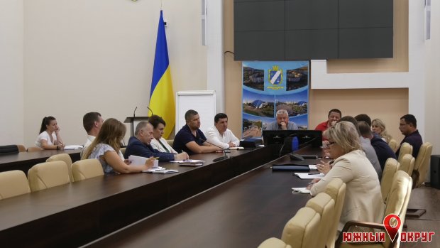 В Южном состоялось заседание депутатской комиссии по организации работы КП “Южненское побережье‟ (фото)