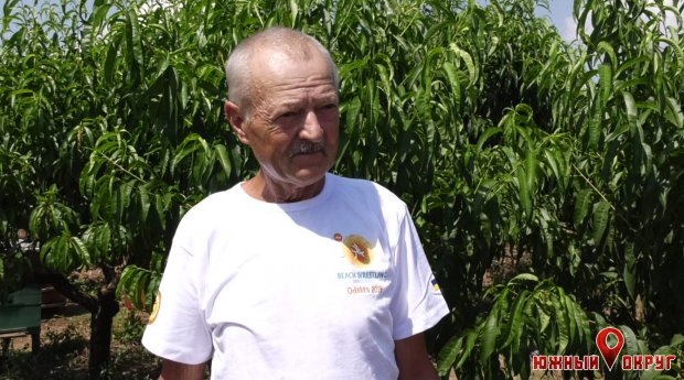 Виктор Жаров, пчеловод из села Любополь Визирской ОТГ.