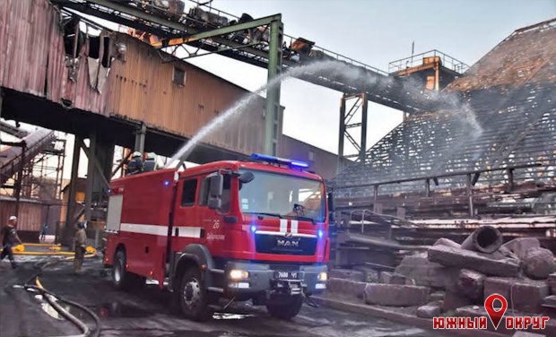 Руководство ТИСа благодарит пожарных за содействие в ликвидации возгорания на предприятии