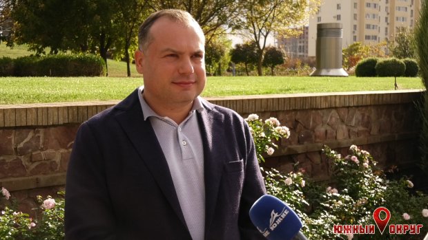 Виталий Кутателадзе, директор ООО “ТИС-Уголь‟, депутат Южненского городского совета.
