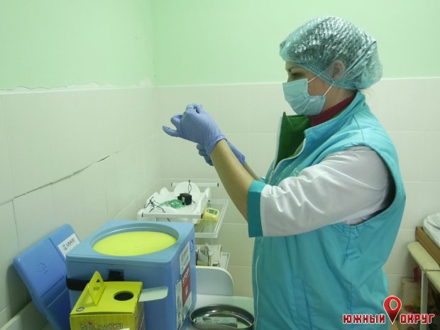 В Новых Белярах Южненской ОТГ врачи вакцинировали жителей от COVID-19 (фото)