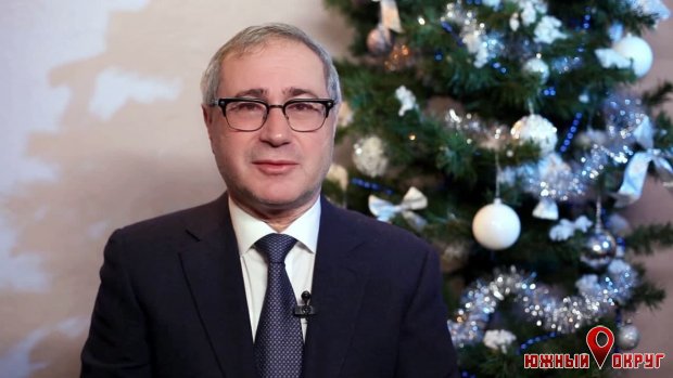 Олег Кутателадзе: с Новым годом и Рождеством Христовым!