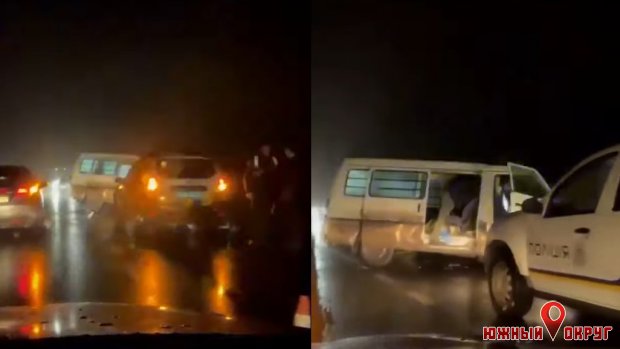 Южненская ОТГ: в Сычавке произошло ДТП с участием двух авто