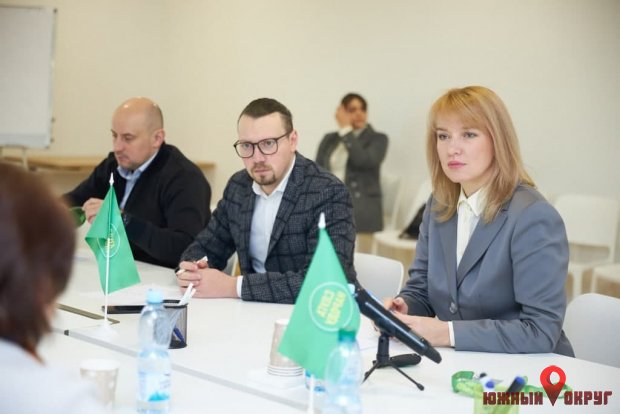 В “Слуге Народа‟ анонсировали создание платформы для развития громад по всей Украине