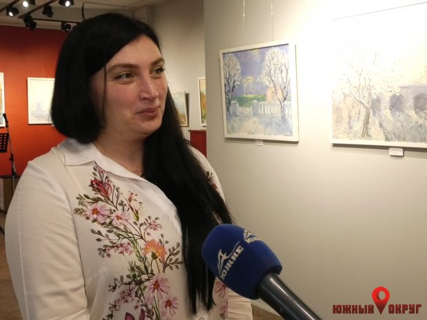 Наталья Цырцаки, сотрудница городской галереи Южного.